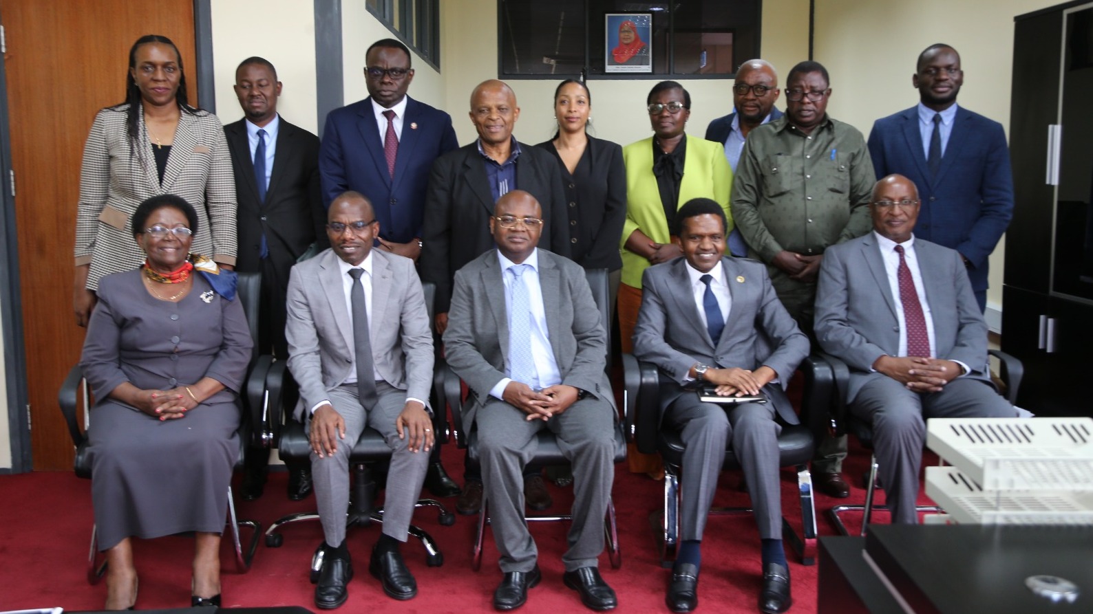 PROF. MKUMBO ATOA MWELEKEO MPYA: SEKTA BINAFSI KUWA NGUZO YA UCHUMI WA TAIFA